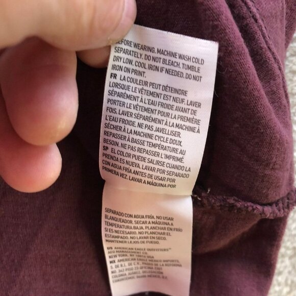 American Eagle Outfitters Men Legend T-Shirt Small Classic Fit Henley Casual Red - Picture 7 of 11